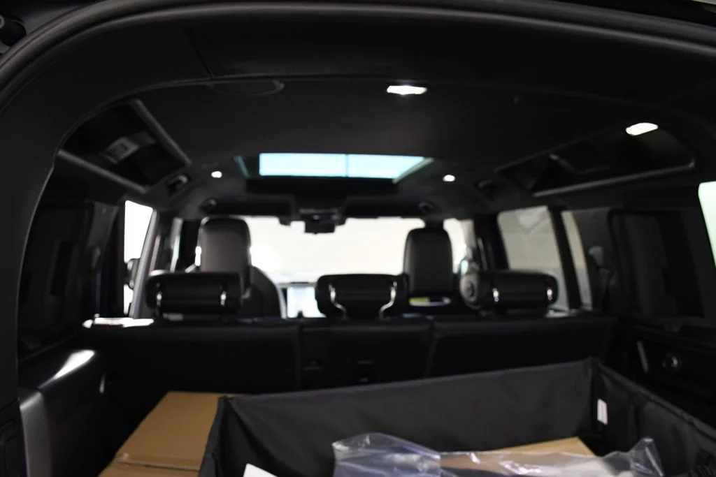 New 2026 Sargasso Blue Land Rover  image 25