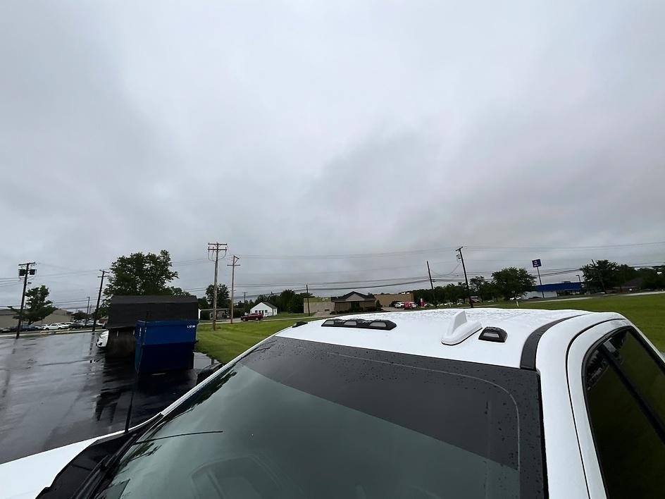 Used 2021 White GMC AT4 image 40
