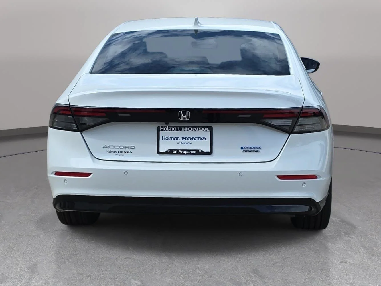 New 2026 Platinum White Pearl Honda Touring image 6