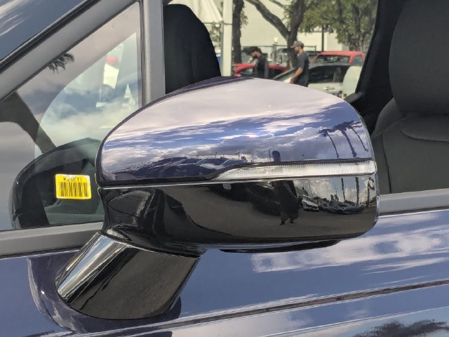 New 2027 Deep Chroma Blue Kia LXS image 12