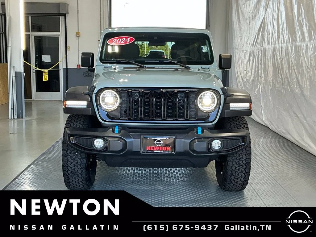 Used 2024 Earl Clearcoat Jeep Willys 4xe image 29