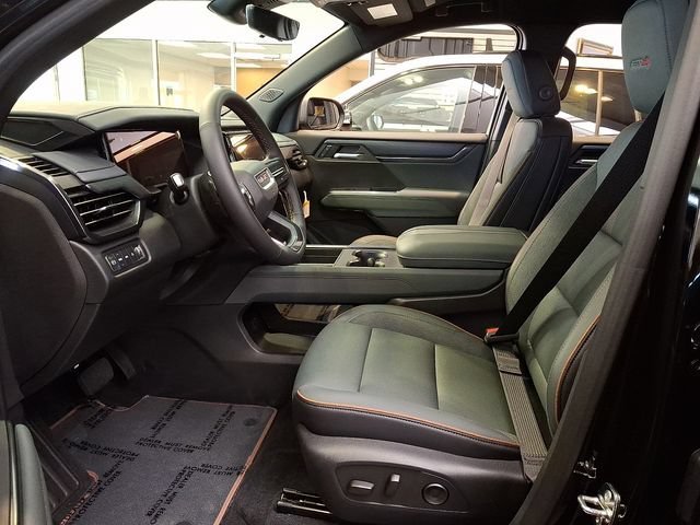 2026 GMC Acadia AT4 - Photo 10