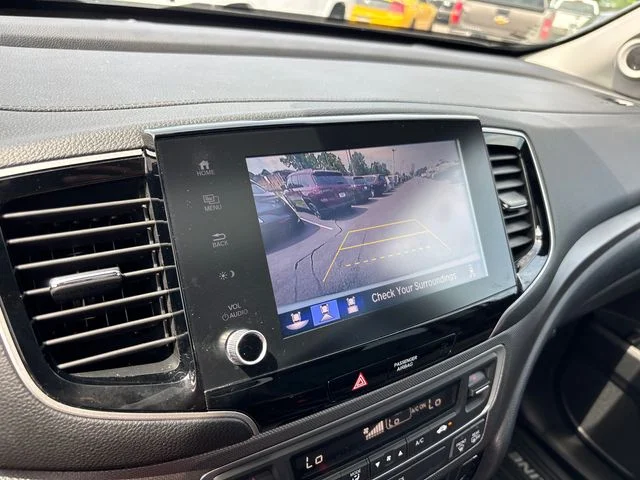 Used 2022 White Honda RTL image 23