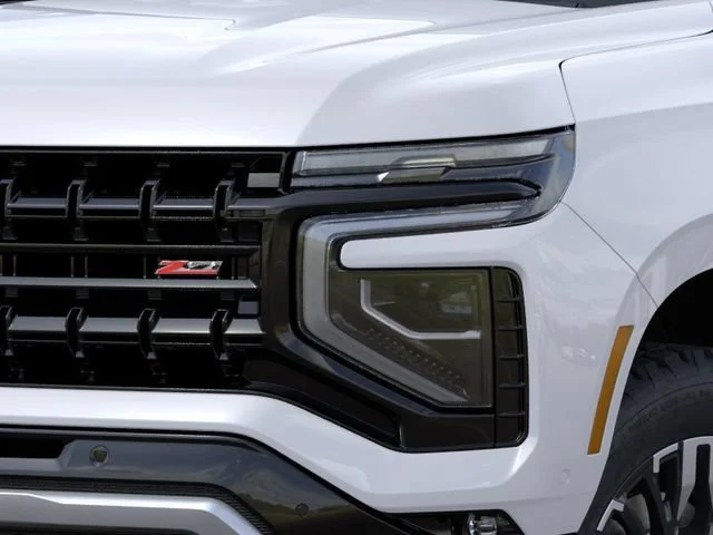 New 2026 Summit White Chevrolet Z71 image 10