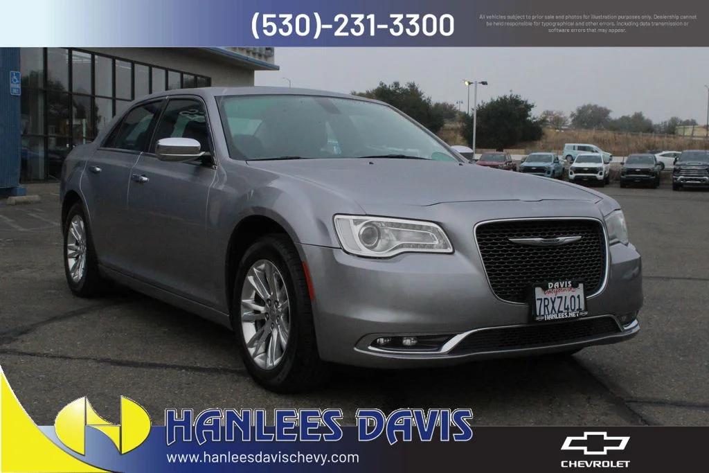 Used 2016 Silver Chrysler C image 5