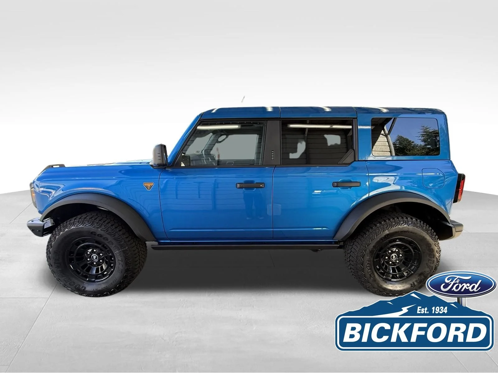 New 2026 Blue Ford Badlands image 9