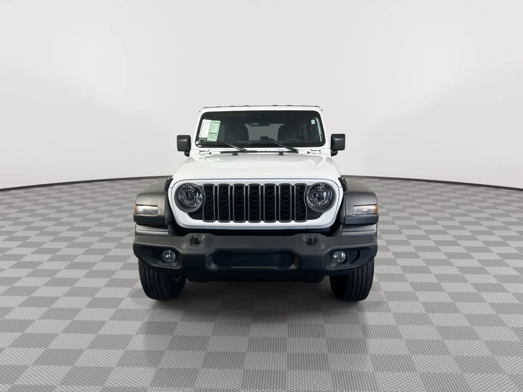 Used 2025 White Jeep Sport S image 3