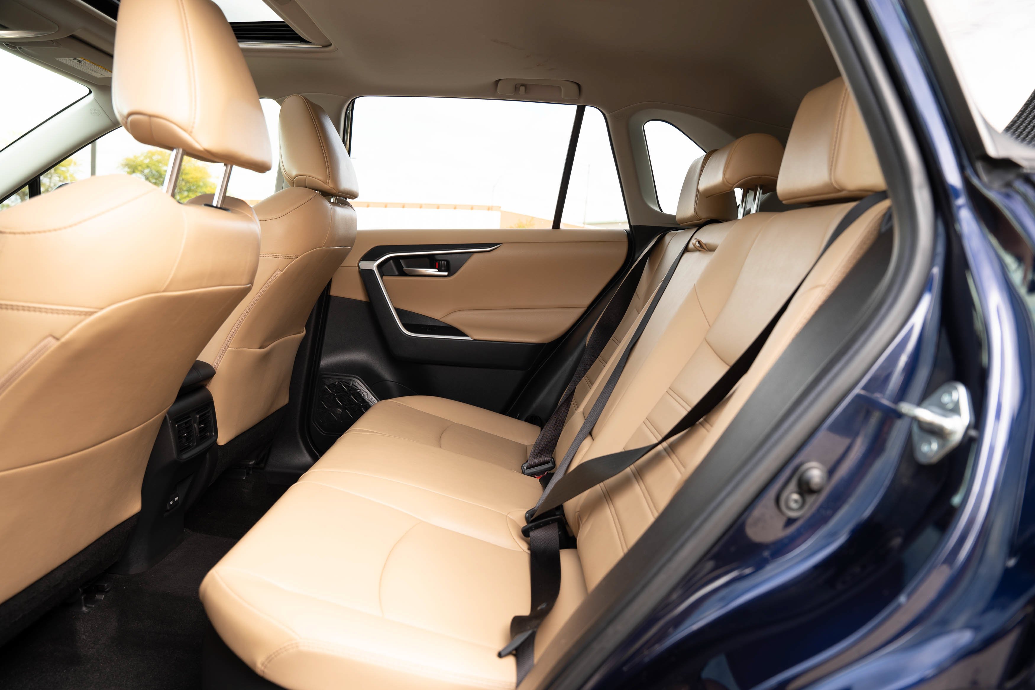 Used 2022 Blueprint Toyota Hybrid XLE Premium image 19