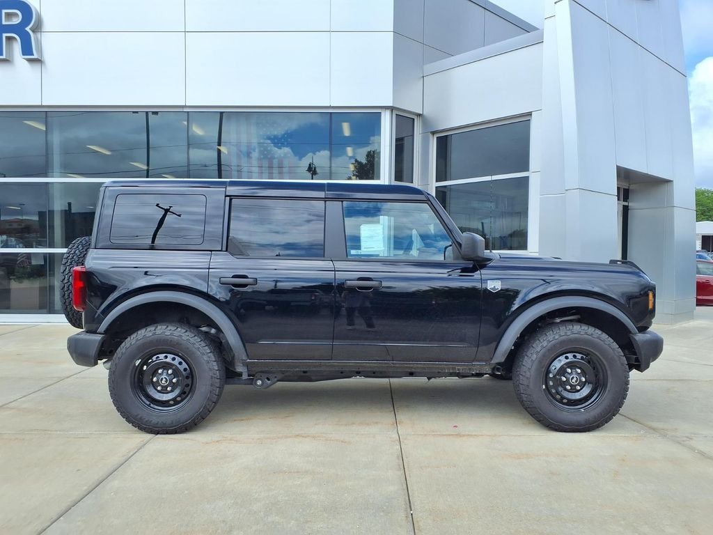 New 2026 Shadow Black Ford Big Bend® image 3