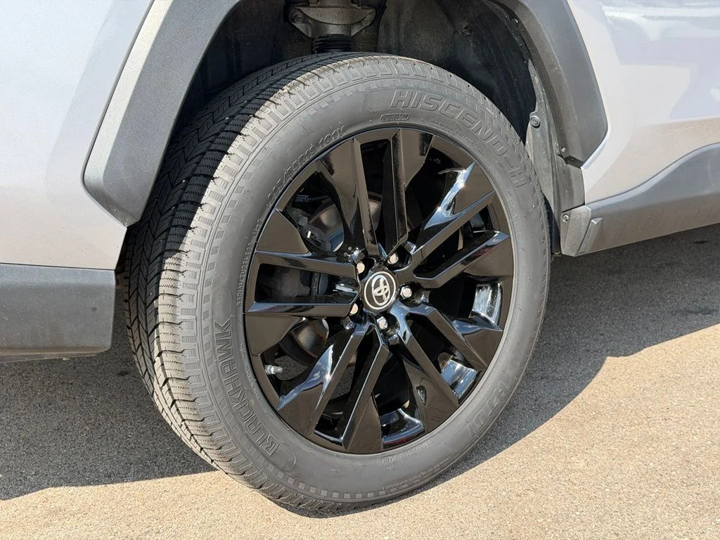Used 2019 Silver Toyota Limited image 25