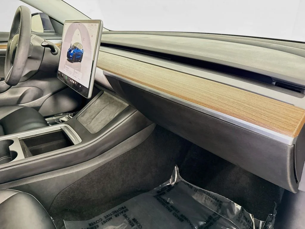 Used 2022 Blue Tesla Performance image 30