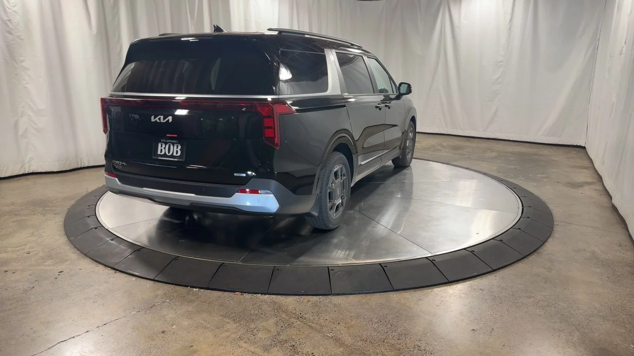 New 2026 Aurora Black Kia EX image 9