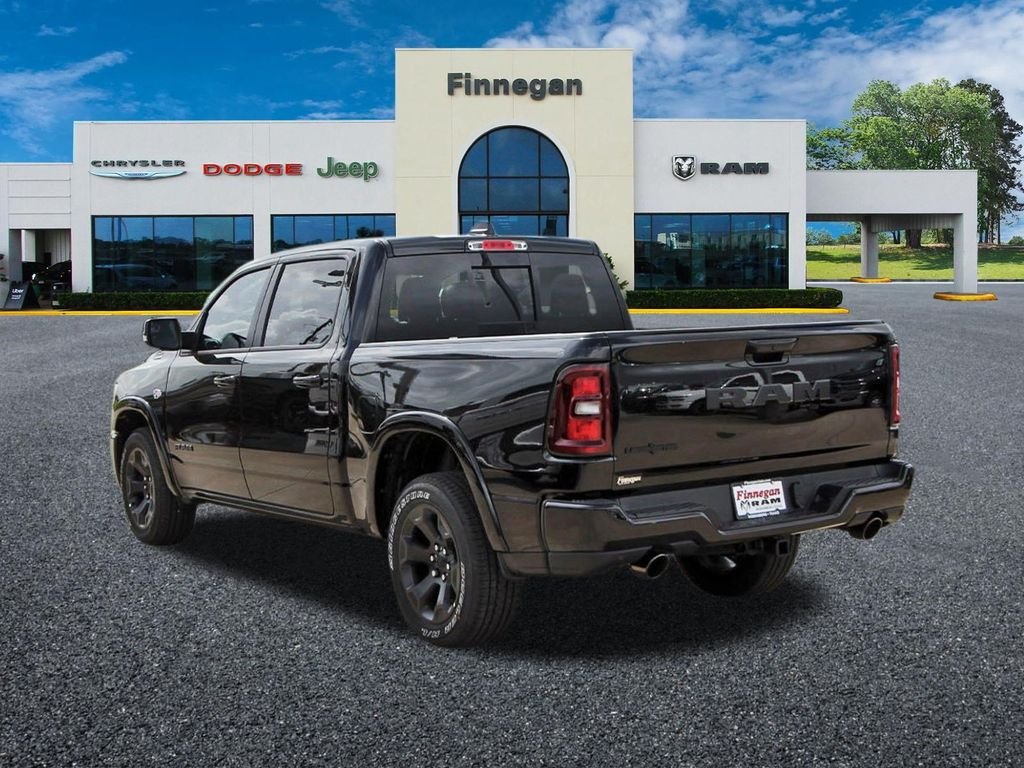 New 2026 Diamond Black Crystal Pearl-Coat Exterior Paint RAM Big Horn/Lone Star image 4