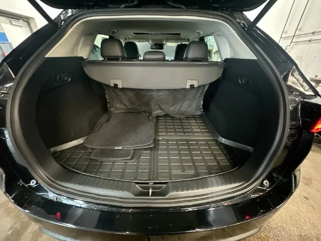 Used 2019 Black Mazda Grand Touring image 29