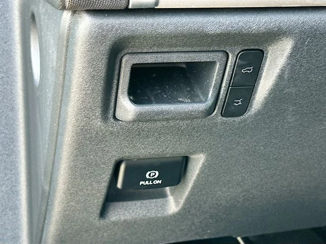 Used 2025 Silver Ford Active image 10