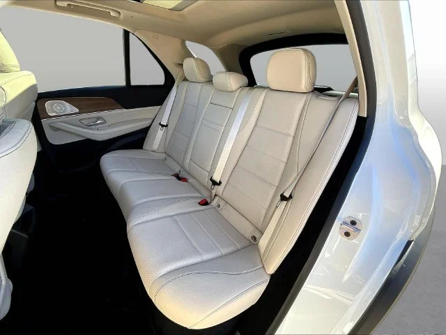 Used 2025 White Mercedes-Benz GLE 350 image 25