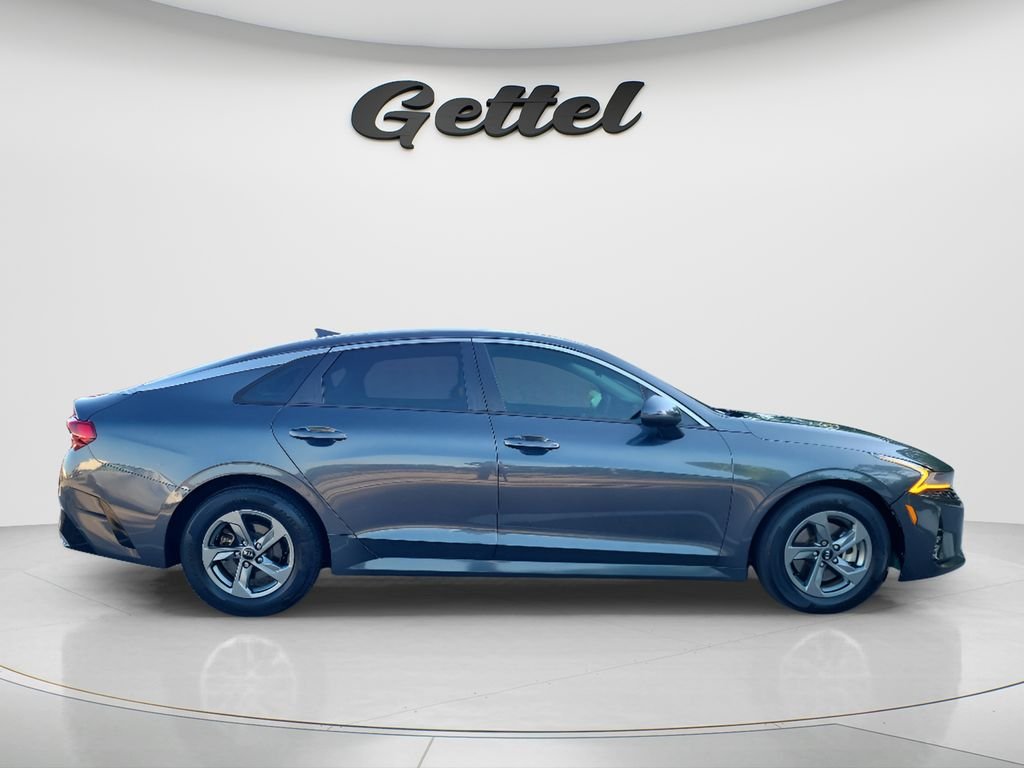 Used 2021 Gray Kia LXS image 4