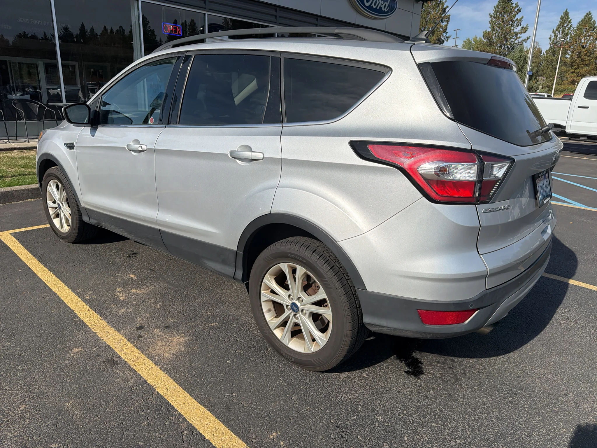 Used 2018 Ingot Silver Ford SEL image 2