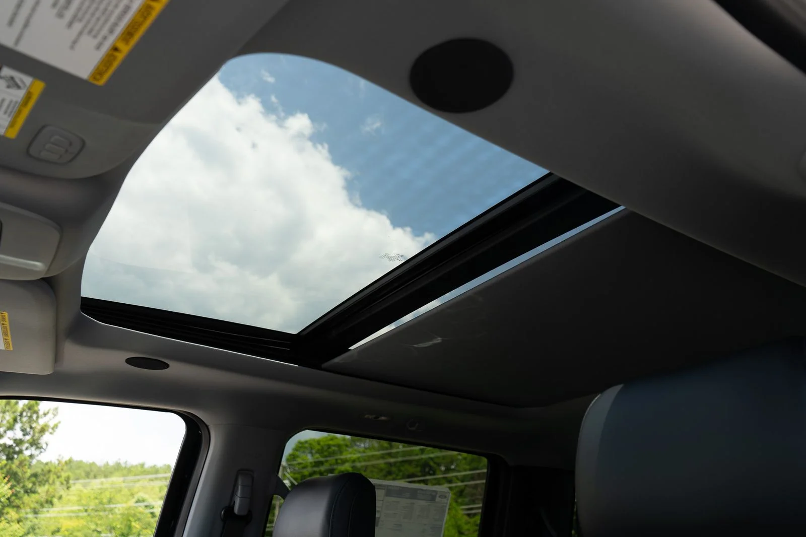 New 2026 Agate Black Metallic Ford F-250® Lariat® image 36