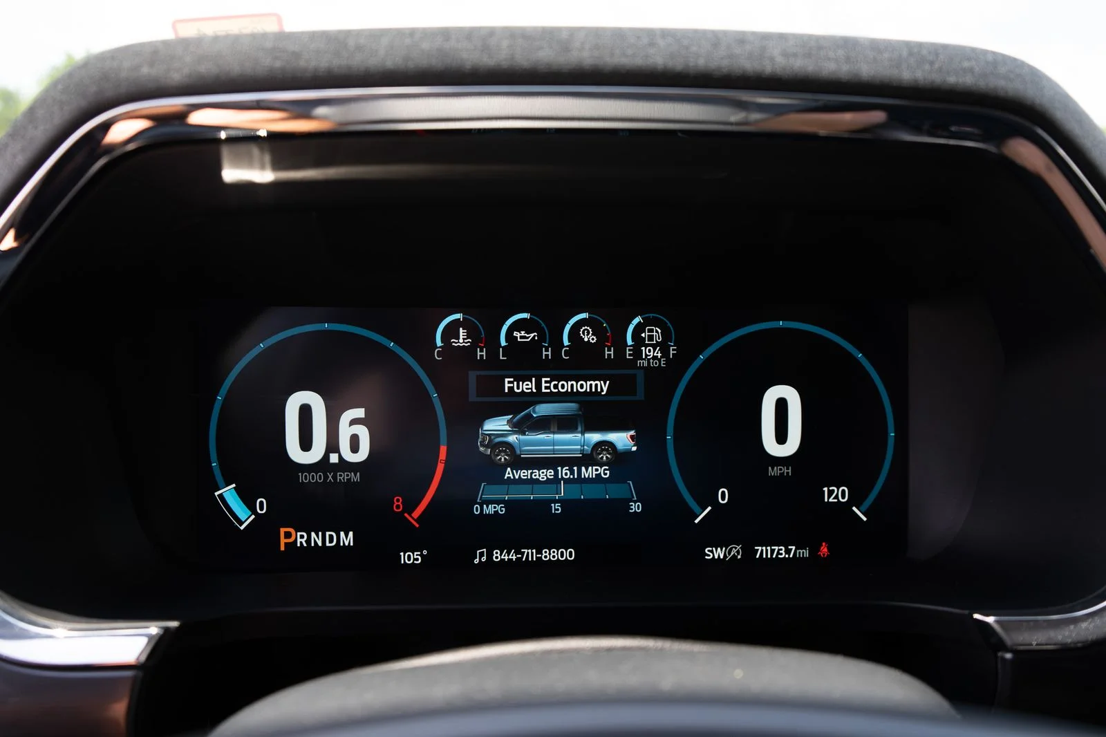 Used 2021 Gray Metallic Ford Lariat image 27