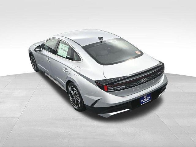 New 2026 Silver Hyundai SEL Sport image 26