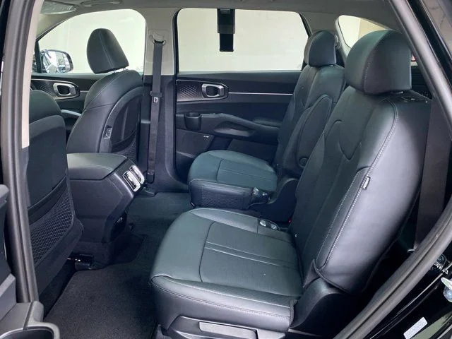 New 2026 Aurora Black Pearl Kia EX image 34