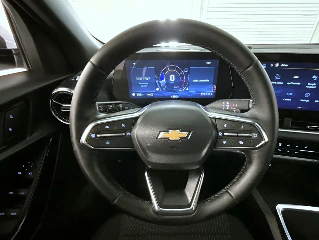 2026 Chevrolet Equinox LT - Photo 11
