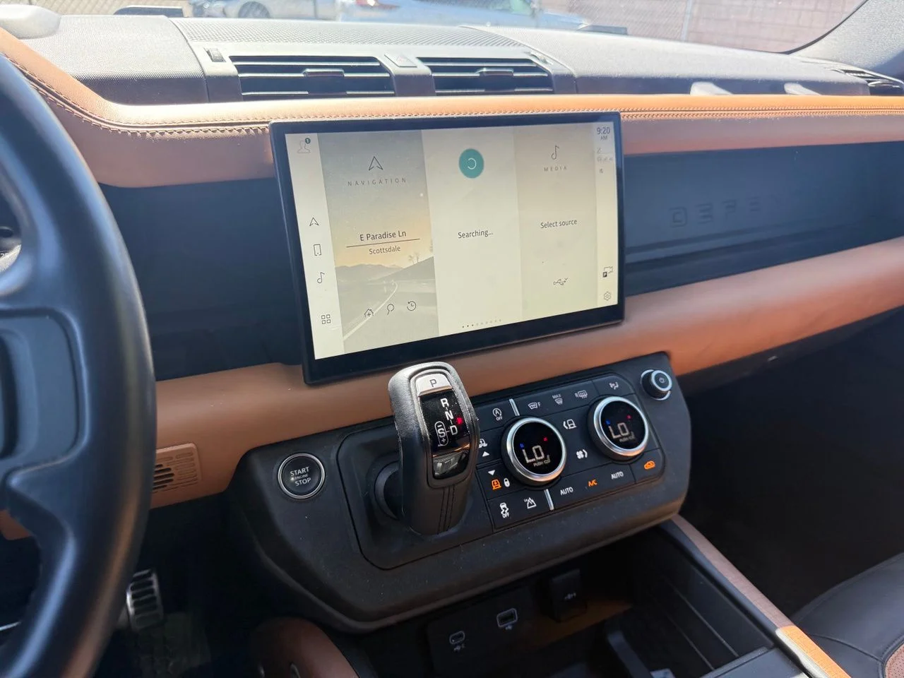 Used 2024  Land Rover X image 19