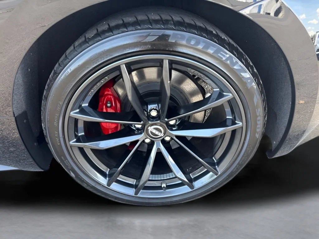 Used 2025 Black Nissan Performance image 33