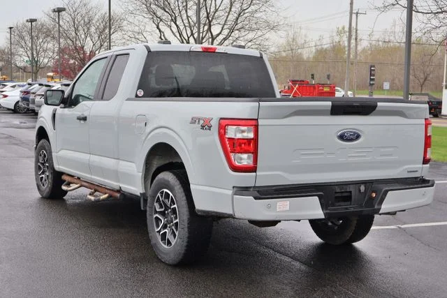 Used 2023 White Ford XL image 5
