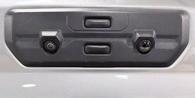 Used 2025 Silver GMC Denali Ultimate image 46