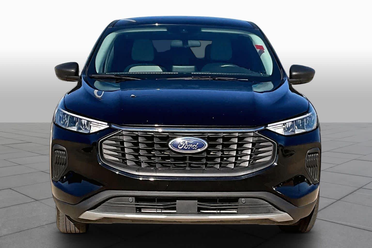 Used 2025 Agate Black Ford Active image 7
