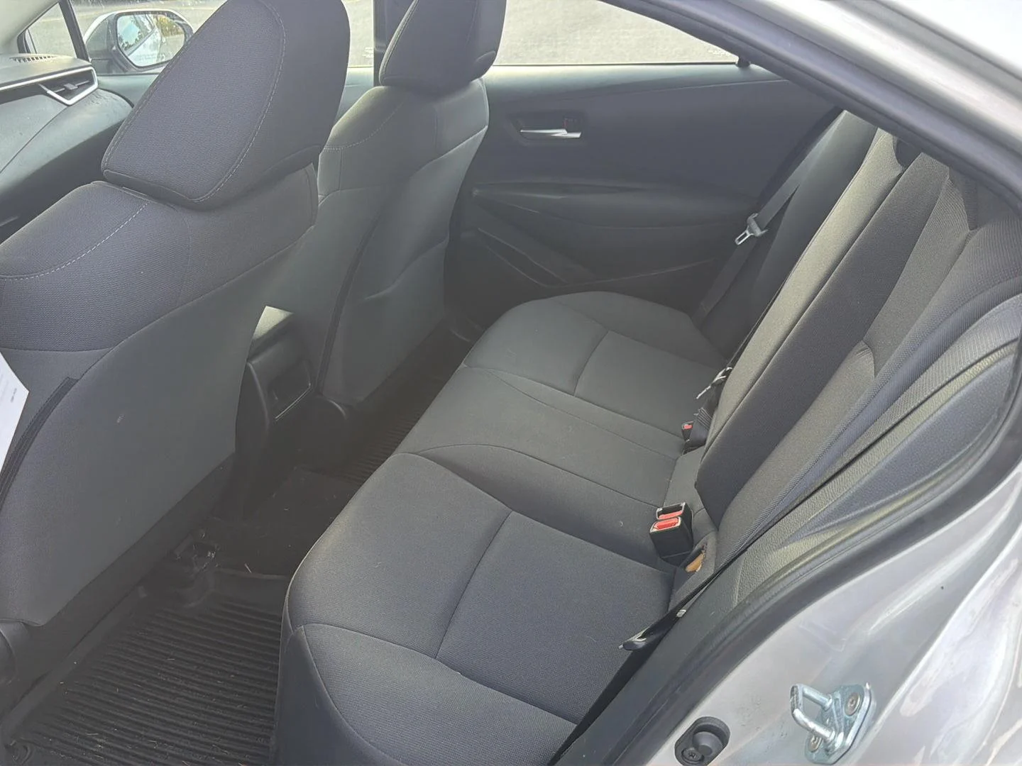 Used 2021 Classic Silver Metallic Toyota LE image 19