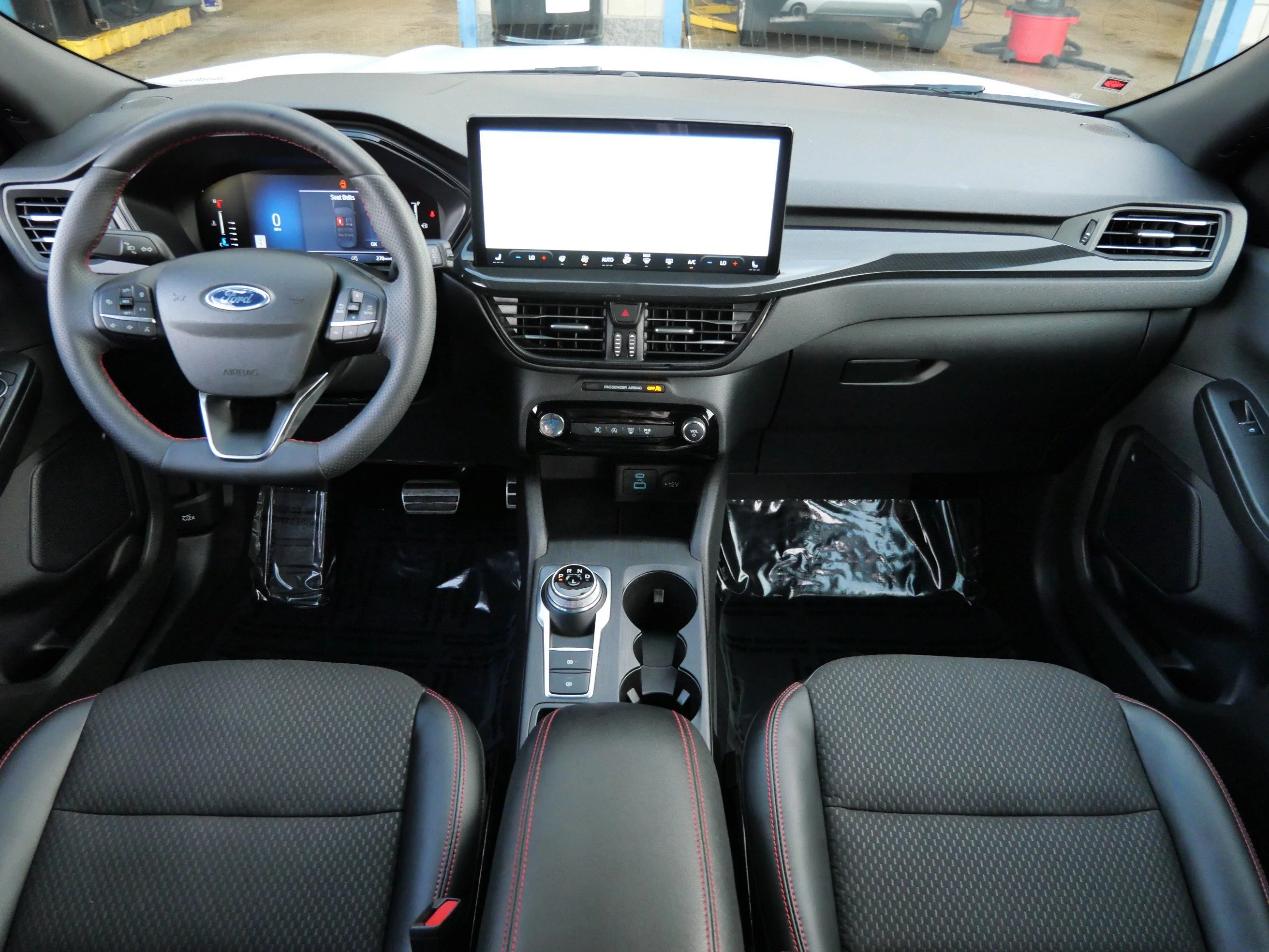 Certified Used 2023 Oxford White Ford ST-Line image 10