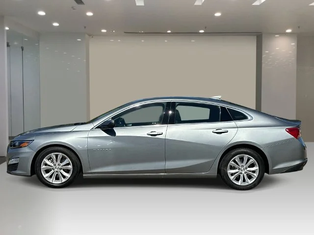 Used 2024 Gray Chevrolet LT image 3