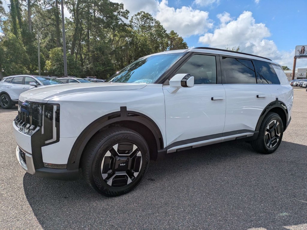 New 2027 Glacial White Pearl Kia EX image 8