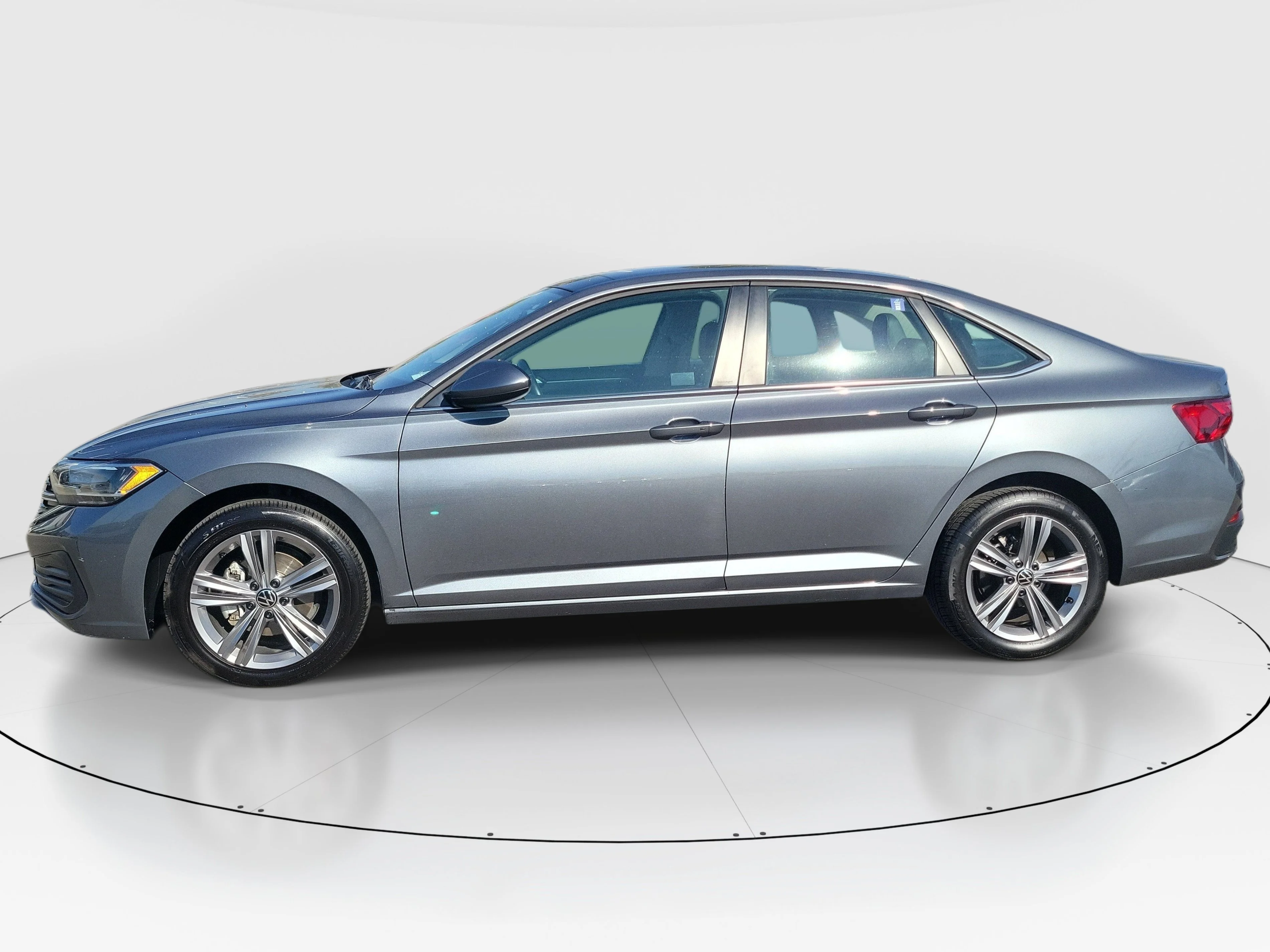 Certified 2024 Volkswagen Jetta SE with VIN 3VW7M7BU6RM072890 for sale in Ontario, CA