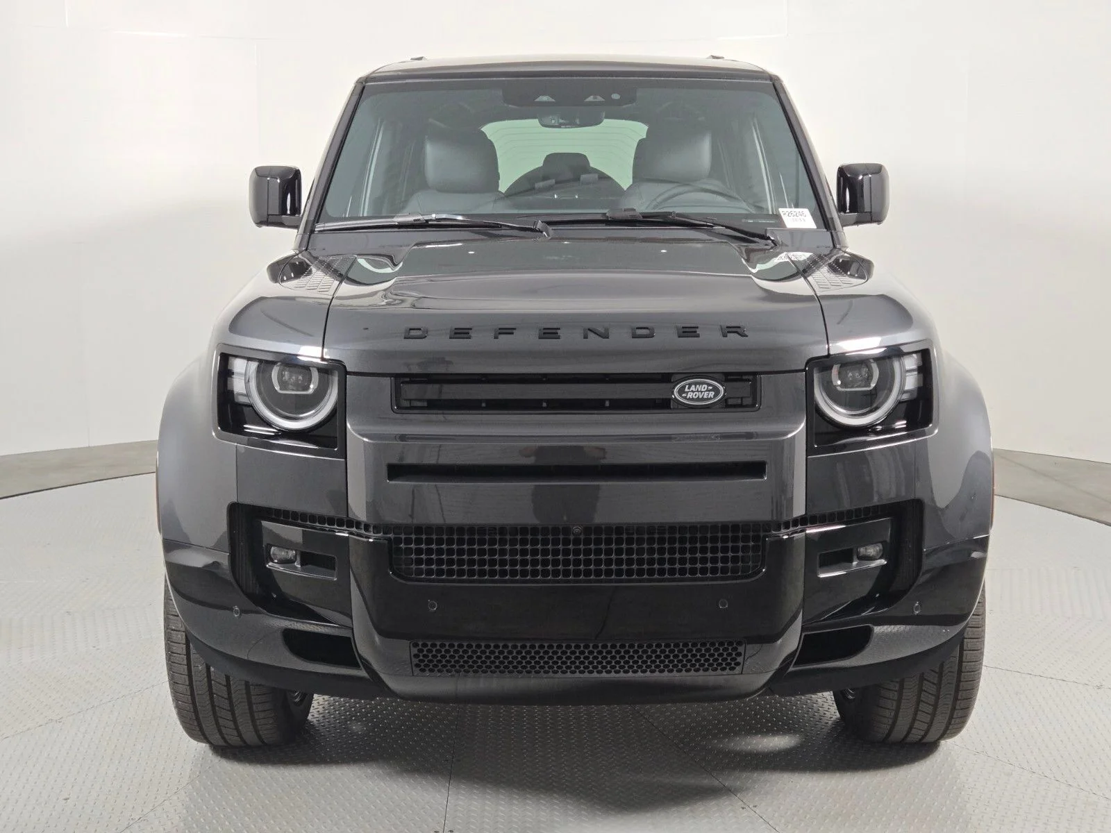 New 2026 Carpathian Grey Land Rover X-Dynamic SE image 8