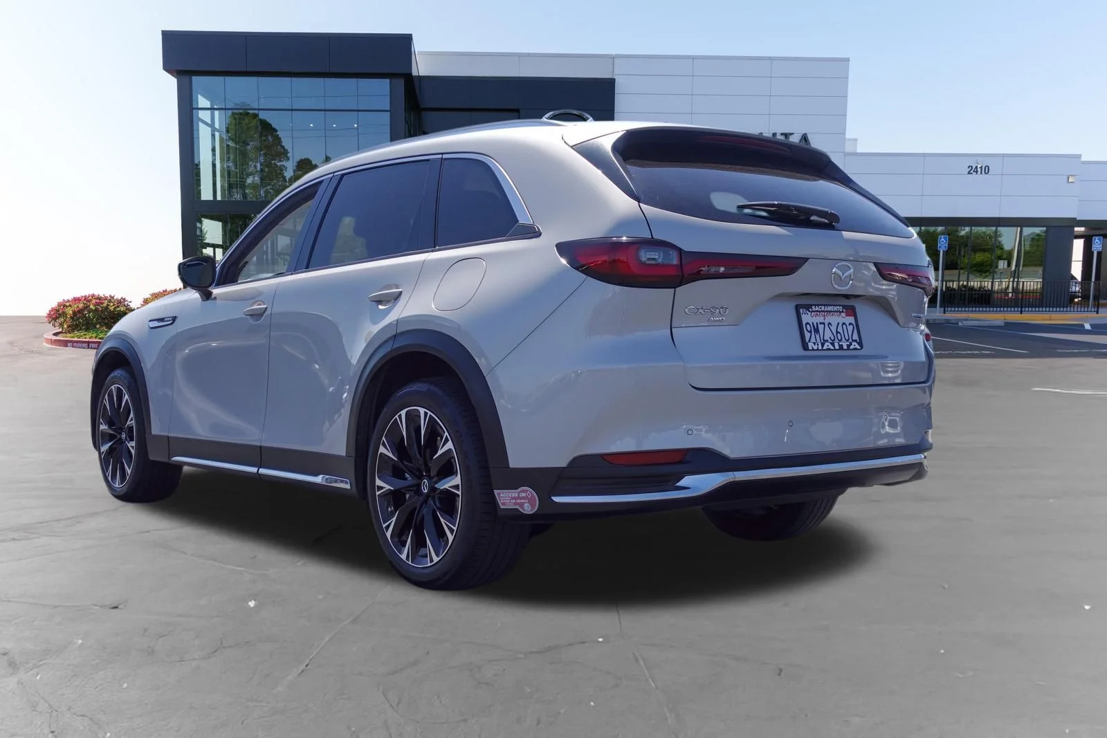 Certified Used 2024 Platinum Quartz Mazda Premium Plus image 7