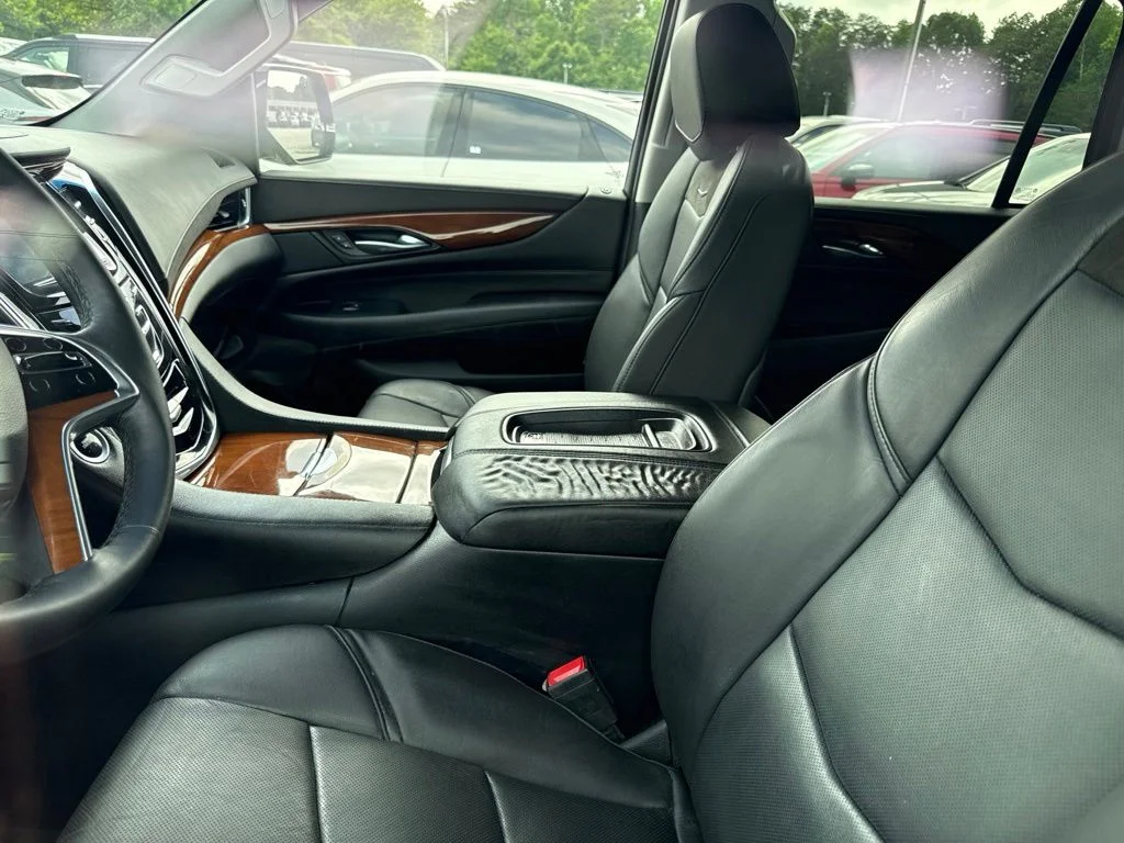 Used 2017 Gray Cadillac Luxury image 3
