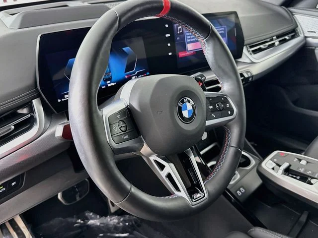 Used 2025 Blue BMW M35i image 11