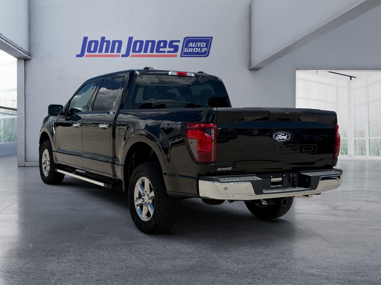 Used 2025 Agate Black Ford XLT image 3