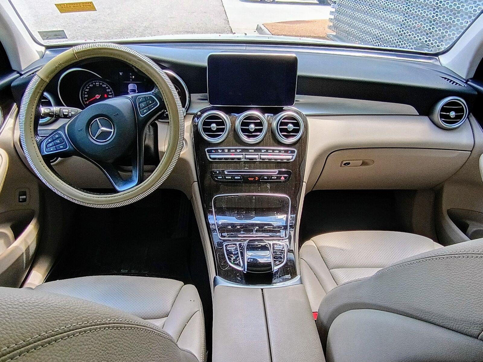 Used 2018 Polar White Mercedes-Benz GLC 300 image 6