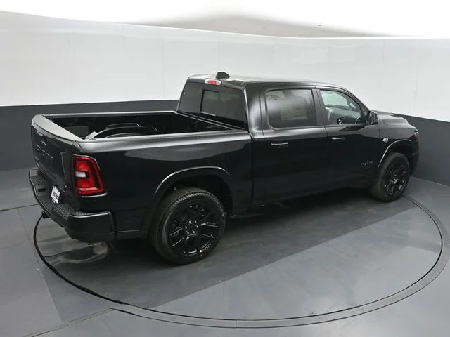 New 2026 Diamond Black Crystal Pearl-Coat Exterior Paint RAM Laramie image 31