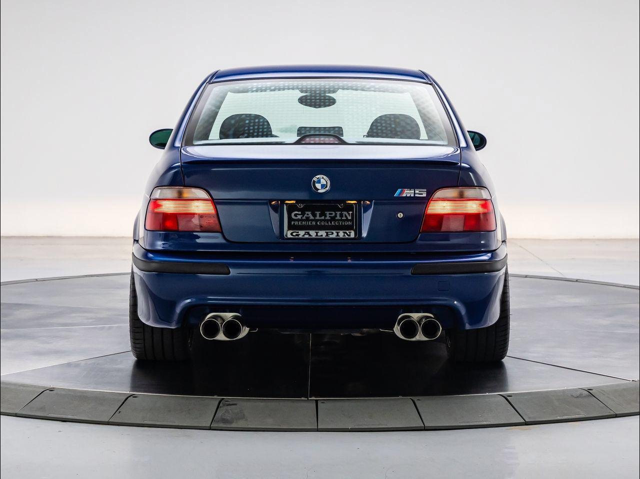 Used 2000 Le Mans Blue BMW E39 image 4