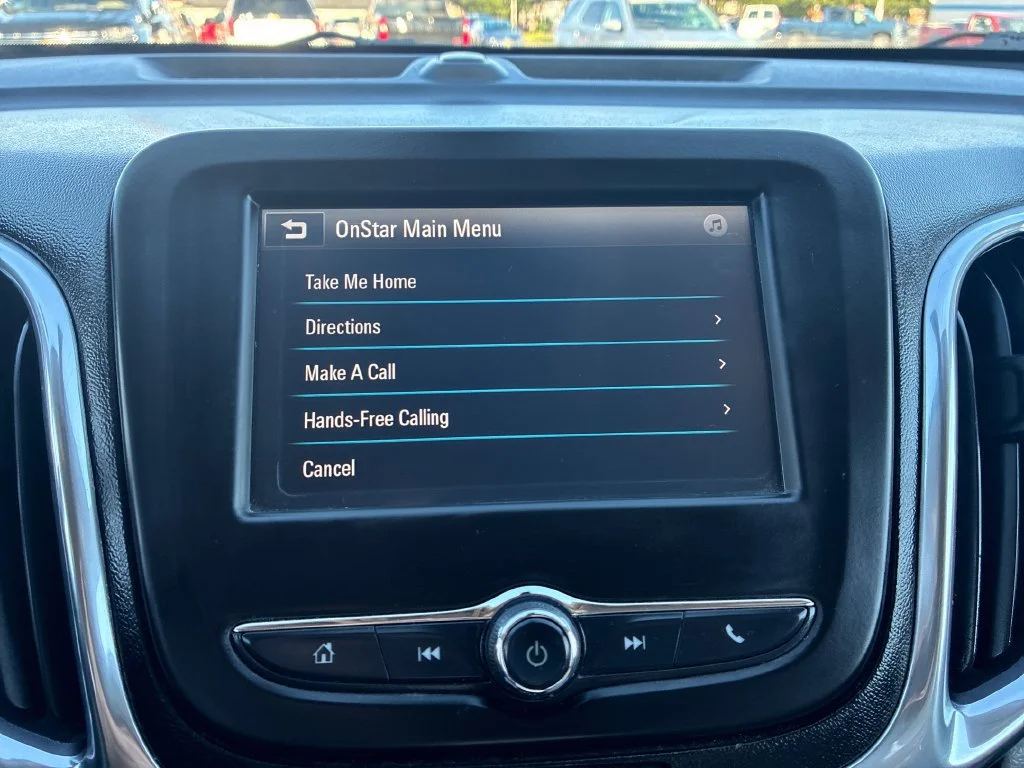 Used 2018 IVY METALLIC Chevrolet LT image 25