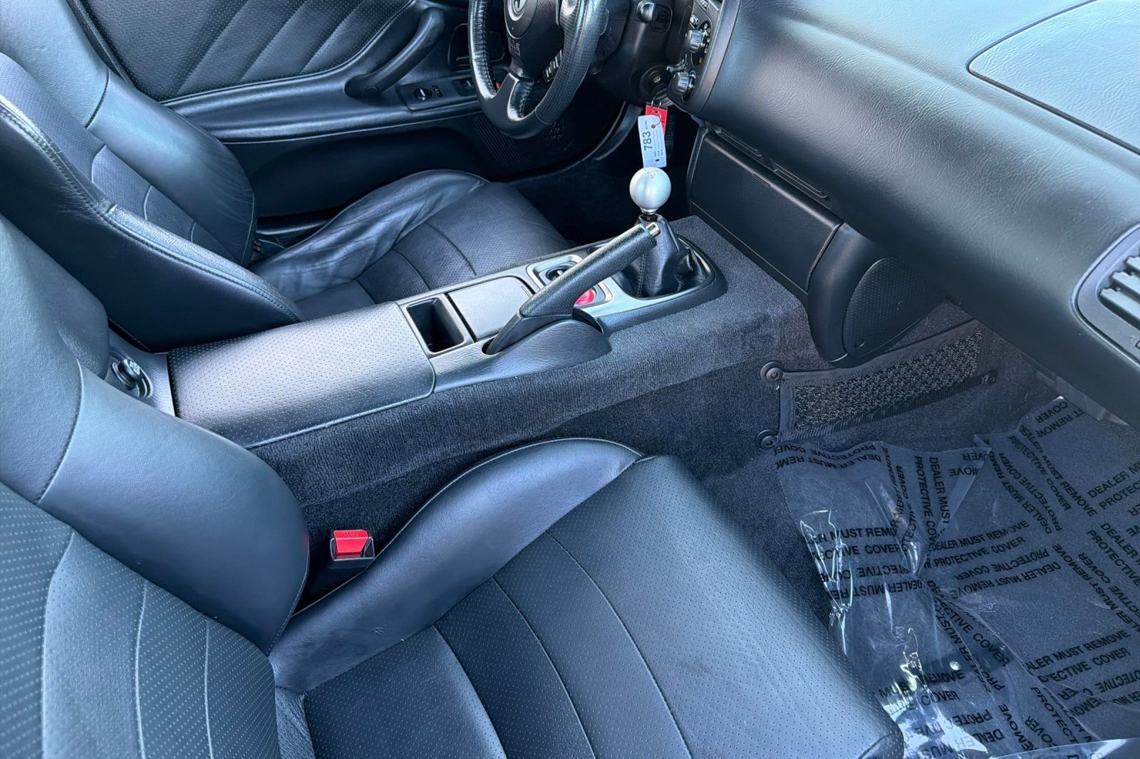 Used 2001  Honda Base image 18