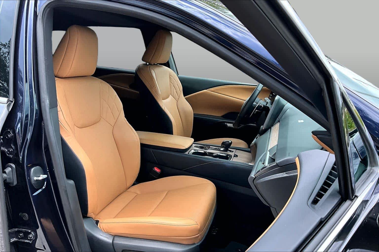 Used 2024 Nightfall Mica Lexus Premium image 9