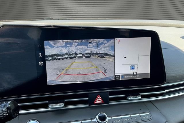 2025 Hyundai Elantra SEL - Photo 16