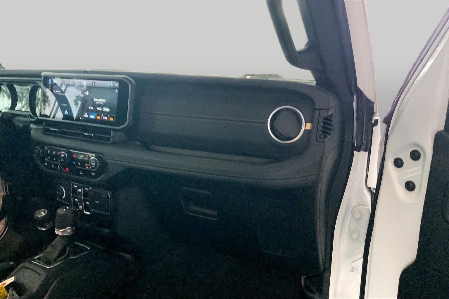 Used 2024 Bright White Clearcoat Jeep Texas Trail image 18